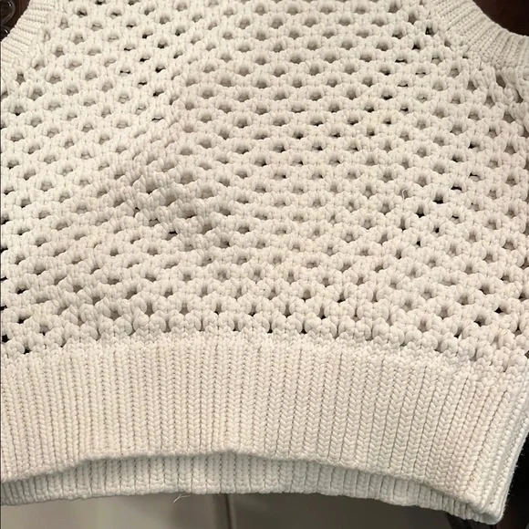 Theory Mayleen knit White Sleeveless Crochet Top vest small - Picture 3 of 6